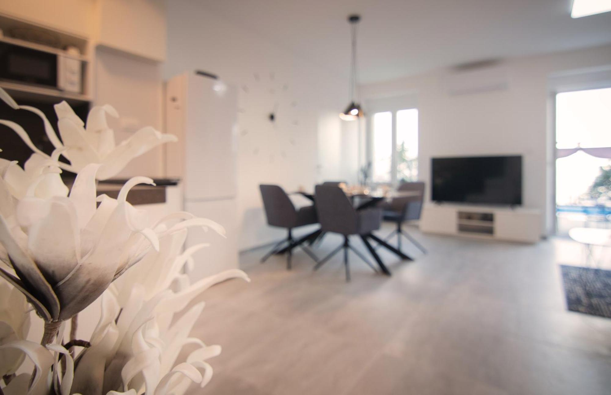 Apartman Xenna Rijeka Exterior photo